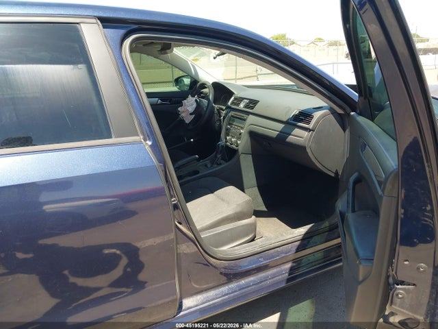 Aukcja sprzedaży 2012 Volkswagen Passat 2.5l S, vin: 1VWAP7A32CC037455, numer aukcji: 45195221