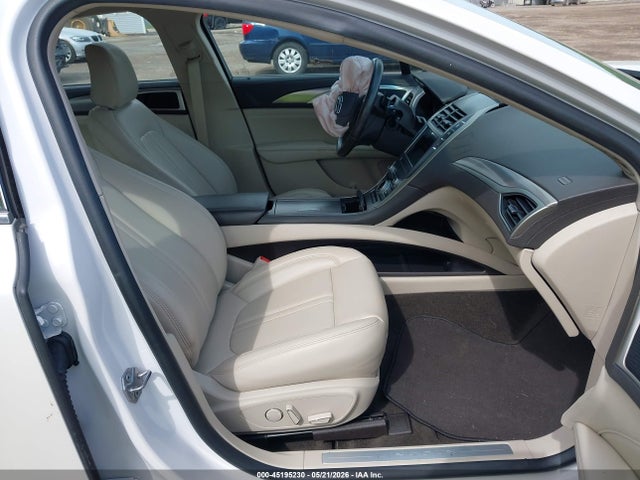 Продаж на аукціоні авто 2020 Lincoln Mkz Standard, vin: 3LN6L5B98LR620461, номер лоту: 45195230