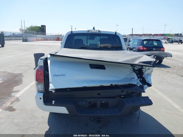 Aukcja sprzedaży 2022 Toyota Tacoma Double Cab/sr/sr5/trd Sport/trd Off Road/trd Pro, vin: 3TMCZ5ANXNM471135, numer aukcji: 45195231
