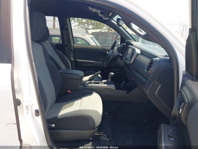 Aukcja sprzedaży 2022 Toyota Tacoma Double Cab/sr/sr5/trd Sport/trd Off Road/trd Pro, vin: 3TMCZ5ANXNM471135, numer aukcji: 45195231