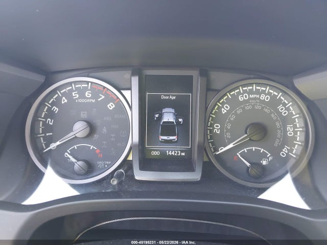 Aukcja sprzedaży 2022 Toyota Tacoma Double Cab/sr/sr5/trd Sport/trd Off Road/trd Pro, vin: 3TMCZ5ANXNM471135, numer aukcji: 45195231
