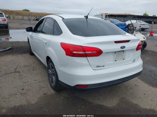 45195238 :رقم المزاد ، 1FADP3FE6JL244906 vin ، 2018 Ford Focus Se مزاد بيع