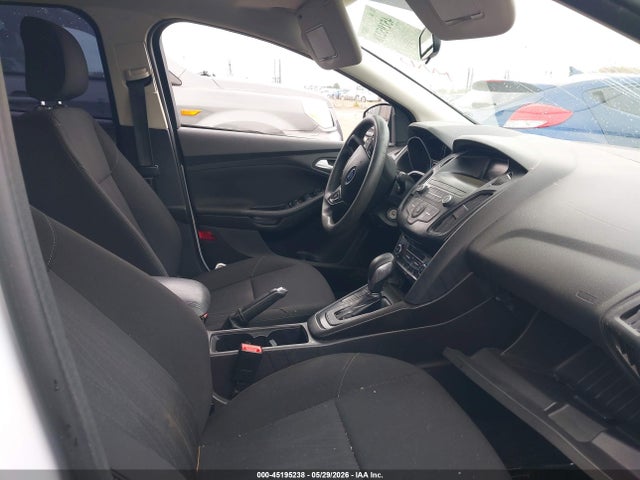 45195238 :رقم المزاد ، 1FADP3FE6JL244906 vin ، 2018 Ford Focus Se مزاد بيع