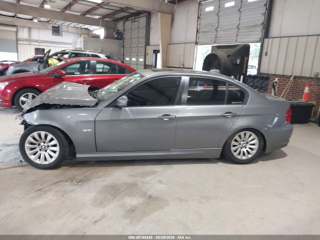 2009 Bmw 328i მანქანა იყიდება აუქციონზე, vin: WBAPH77509NM47152, აუქციონის ნომერი: 45195240