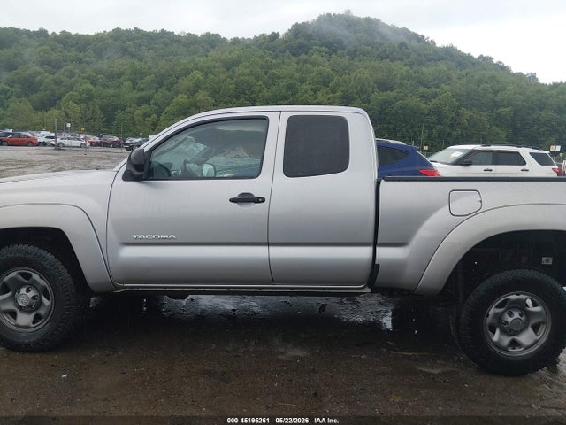 Продажа на аукционе авто 2015 Toyota Tacoma, vin: 5TFUX4EN0FX033847, номер лота: 45195261