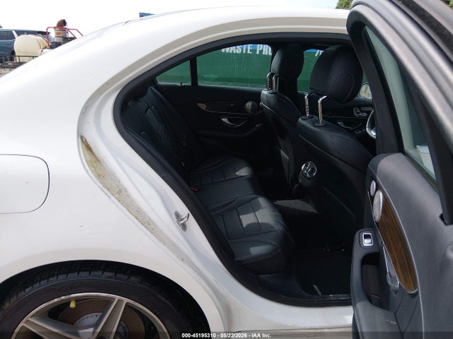45195310 :رقم المزاد ، 55SWF4KB6FU094585 vin ، 2015 Mercedes-benz C 300 Sport 4matic مزاد بيع
