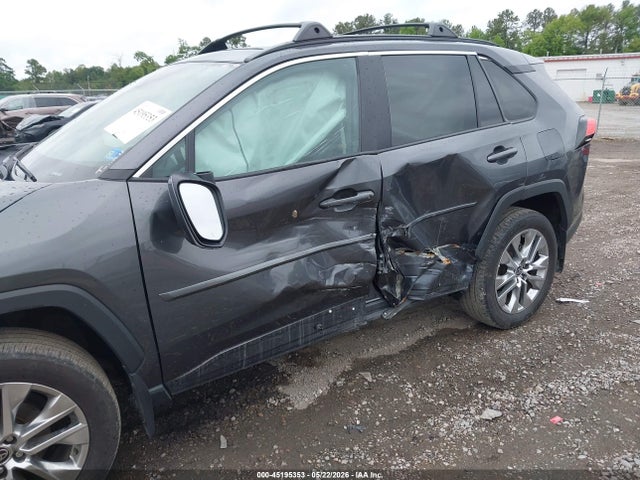 Продаж на аукціоні авто 2023 Toyota Rav4 Xle Premium, vin: 2T3A1RFV1PW387768, номер лоту: 45195353