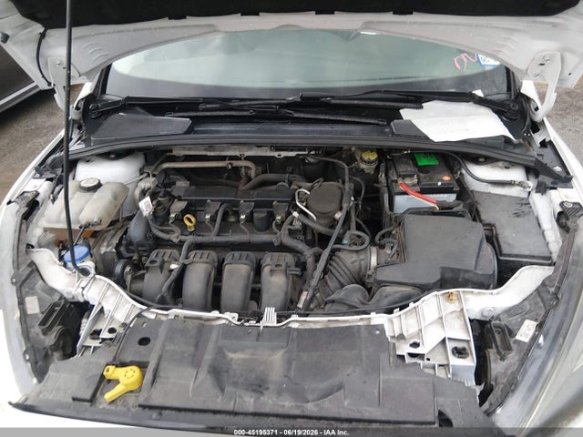 2015 Ford Focus Se მანქანა იყიდება აუქციონზე, vin: 1FADP3K29FL283640, აუქციონის ნომერი: 45195371