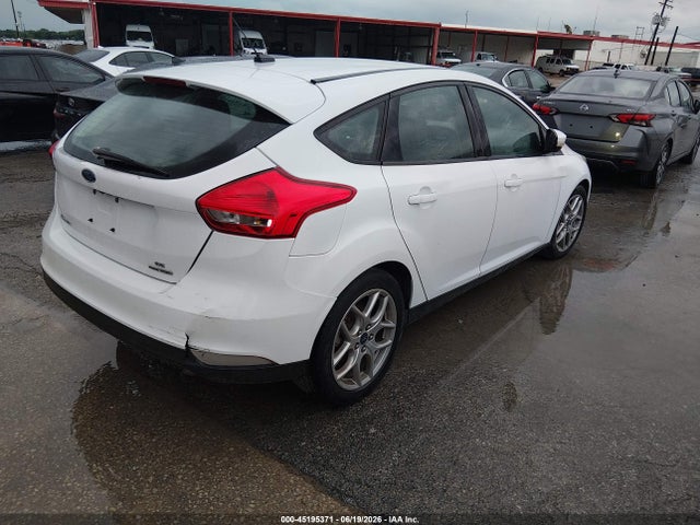 2015 Ford Focus Se მანქანა იყიდება აუქციონზე, vin: 1FADP3K29FL283640, აუქციონის ნომერი: 45195371