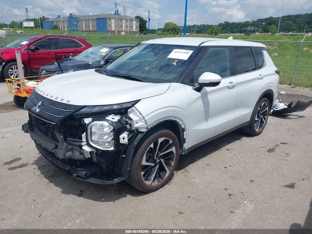 2024 Mitsubishi Outlander Se 2.5 S-awc მანქანა იყიდება აუქციონზე, vin: JA4J4VA87RZ020226, აუქციონის ნომერი: 45195398