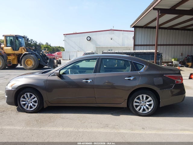 Продаж на аукціоні авто 2015 Nissan Altima 2.5 S, vin: 1N4AL3AP8FN308169, номер лоту: 45195400