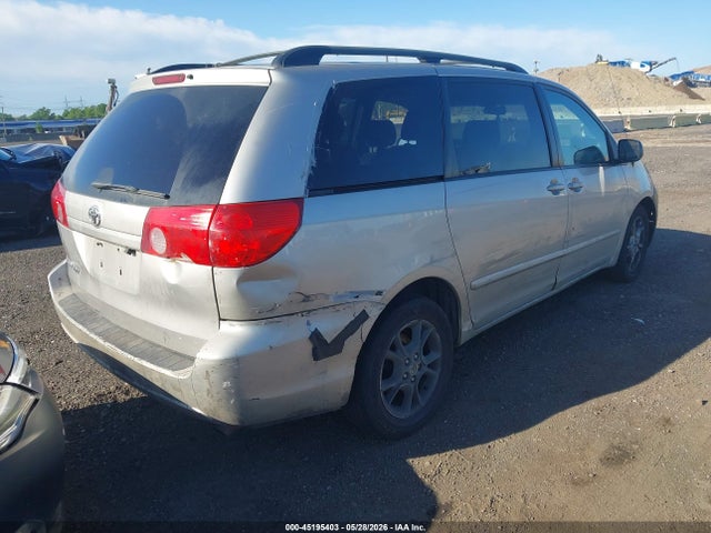 45195403 :رقم المزاد ، 5TDBA23C66S061494 vin ، 2006 Toyota Sienna Le مزاد بيع