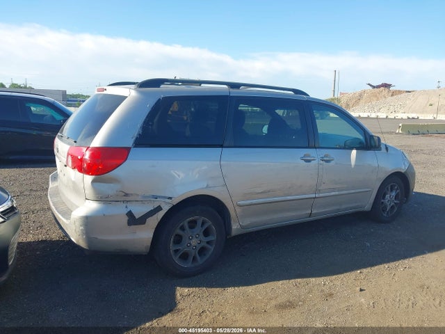 45195403 :رقم المزاد ، 5TDBA23C66S061494 vin ، 2006 Toyota Sienna Le مزاد بيع