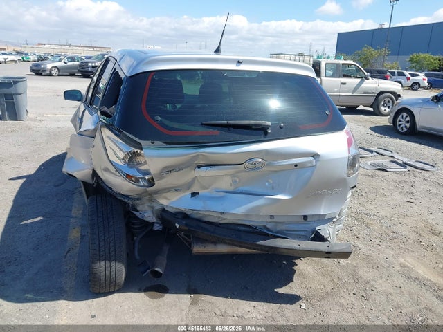 2005 Toyota Matrix Xr მანქანა იყიდება აუქციონზე, vin: 2T1KR32E25C458189, აუქციონის ნომერი: 45195413
