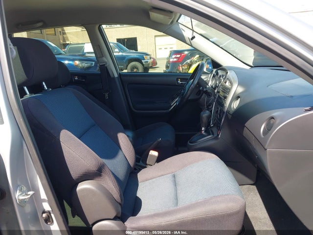 2005 Toyota Matrix Xr მანქანა იყიდება აუქციონზე, vin: 2T1KR32E25C458189, აუქციონის ნომერი: 45195413