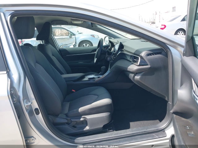 Toyota CAMRY LE 2022 4T1C11AK4NU682053 Image 5