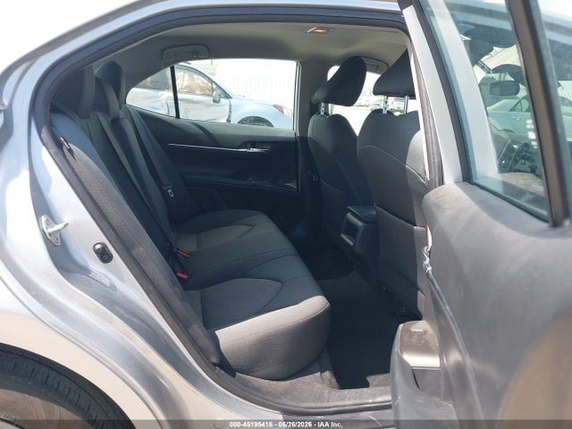 Toyota CAMRY LE 2022 4T1C11AK4NU682053 Image 8