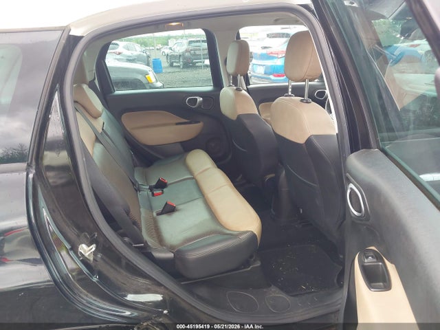 45195419 :رقم المزاد ، ZFBCFADH7GZ037539 vin ، 2016 Fiat 500l Trekking مزاد بيع