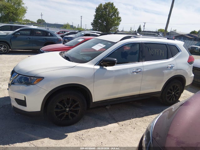 Aukcja sprzedaży 2017 Nissan Rogue Sv, vin: 5N1AT2MV8HC811998, numer aukcji: 45195440
