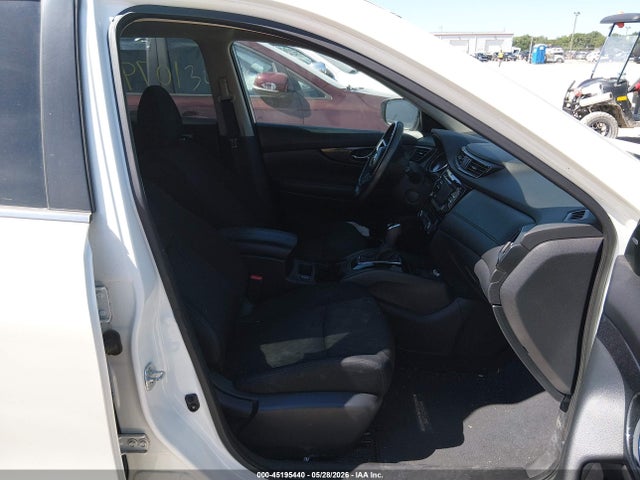 Aukcja sprzedaży 2017 Nissan Rogue Sv, vin: 5N1AT2MV8HC811998, numer aukcji: 45195440