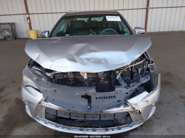 45195459 :رقم المزاد ، 4T1BF1FK0FU061318 vin ، 2015 Toyota Camry Se مزاد بيع