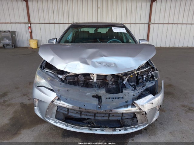 4T1BF1FK0FU061318 Toyota CAMRY SE