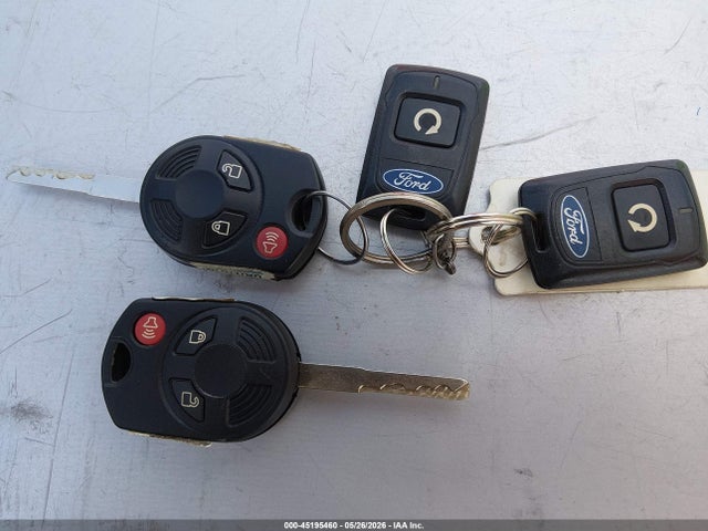 Ford ESCAPE SE 2018 1FMCU9G93JUD22941 Image 11