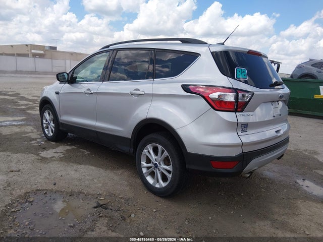 Ford ESCAPE SE 2018 1FMCU9G93JUD22941 Image 3