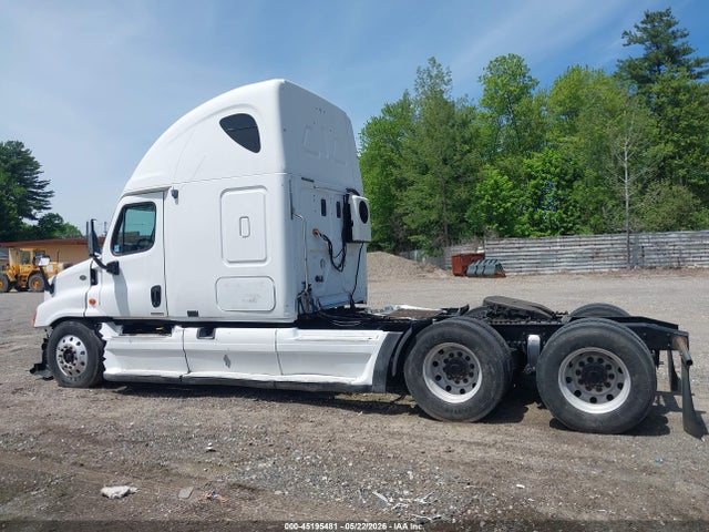 Продажа на аукционе авто 2009 Freightliner Cascadia 125, vin: 1FUJGLDR79LAC0856, номер лота: 45195481