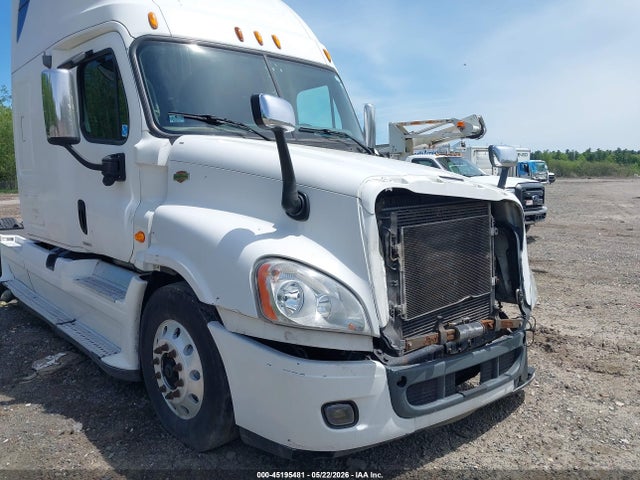 Продажа на аукционе авто 2009 Freightliner Cascadia 125, vin: 1FUJGLDR79LAC0856, номер лота: 45195481