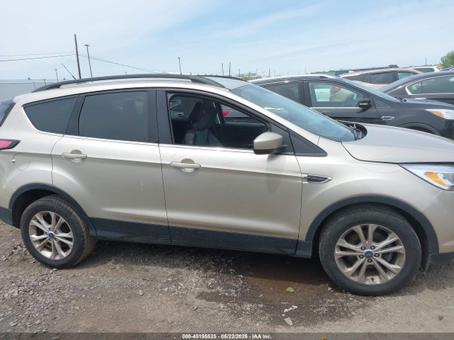 Продажа на аукционе авто 2018 Ford Escape Se, vin: 1FMCU0GD5JUD16901, номер лота: 45195525