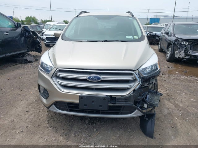Продажа на аукционе авто 2018 Ford Escape Se, vin: 1FMCU0GD5JUD16901, номер лота: 45195525