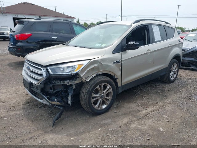 Продажа на аукционе авто 2018 Ford Escape Se, vin: 1FMCU0GD5JUD16901, номер лота: 45195525