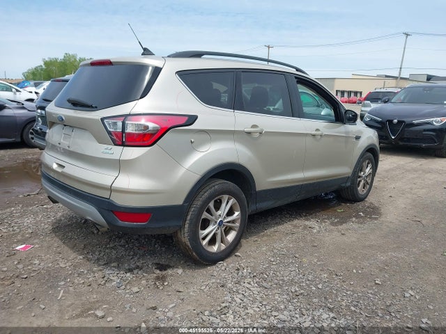 Продажа на аукционе авто 2018 Ford Escape Se, vin: 1FMCU0GD5JUD16901, номер лота: 45195525