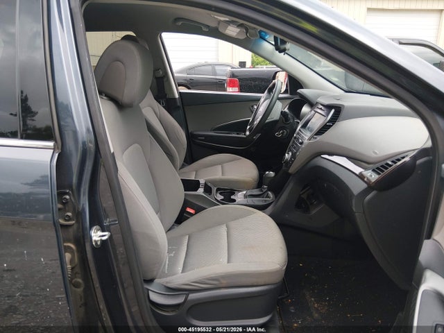 Продажа на аукционе авто 2018 Hyundai Santa Fe Se, vin: KM8SM4HFXJU270565, номер лота: 45195532