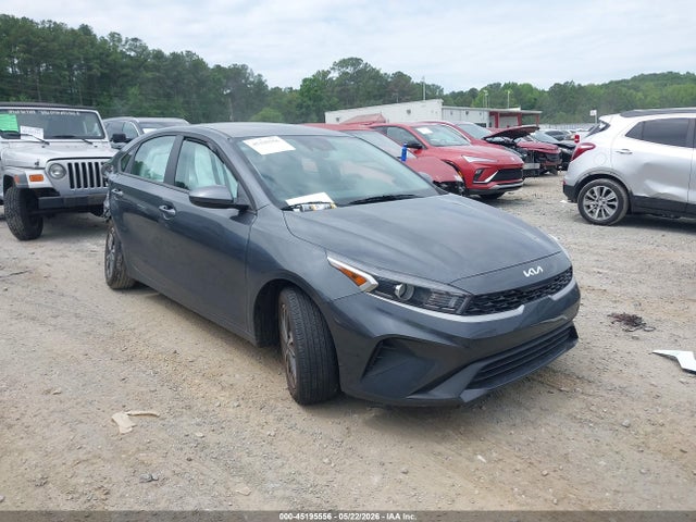 45195556 :رقم المزاد ، 3KPF24AD2PE655100 vin ، 2023 Kia Forte Lxs مزاد بيع