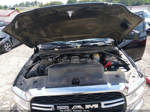 45195704 :رقم المزاد ، 3C6UR5CL7KG670841 vin ، 2019 Ram 2500 Tradesman  4x4 6'4 Box مزاد بيع
