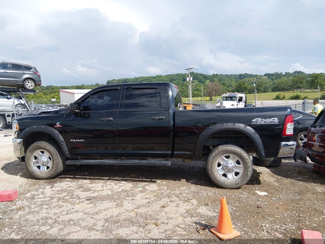 45195704 :رقم المزاد ، 3C6UR5CL7KG670841 vin ، 2019 Ram 2500 Tradesman  4x4 6'4 Box مزاد بيع