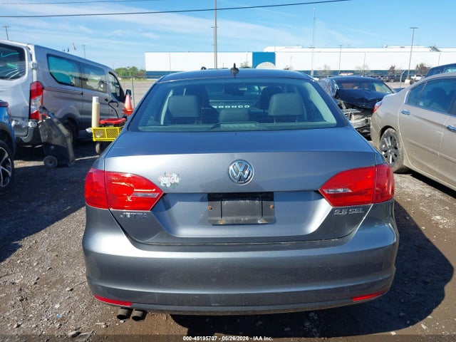45195707 :رقم المزاد ، 3VWLP7AJ1DM401226 vin ، 2013 Volkswagen Jetta 2.5l Sel مزاد بيع