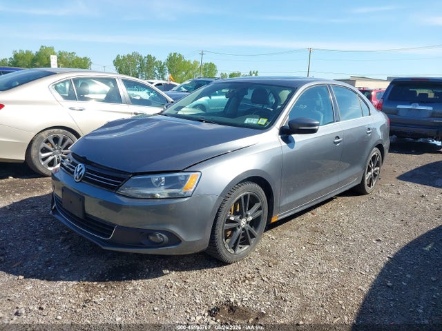 45195707 :رقم المزاد ، 3VWLP7AJ1DM401226 vin ، 2013 Volkswagen Jetta 2.5l Sel مزاد بيع