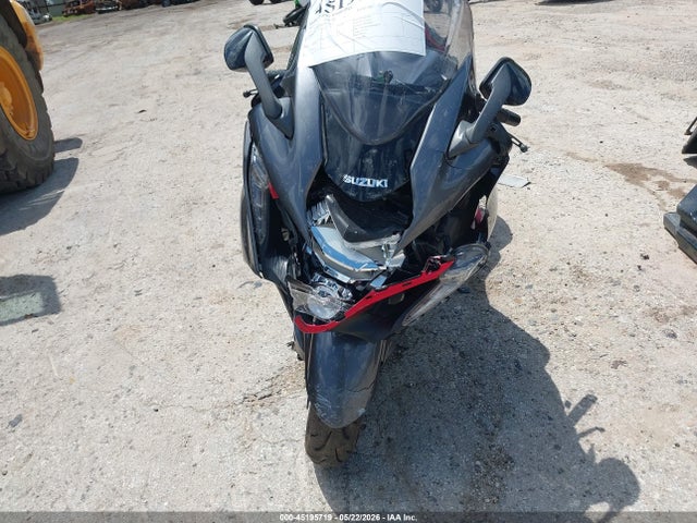 2023 Suzuki Gsx1300 Rr მანქანა იყიდება აუქციონზე, vin: JS1EJ11B6P7100043, აუქციონის ნომერი: 45195719