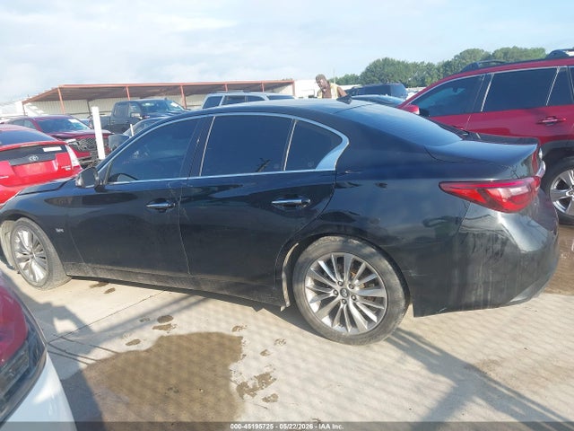 45195725 :رقم المزاد ، JN1EV7AP8KM515273 vin ، 2019 Infiniti Q50 3.0t Luxe مزاد بيع