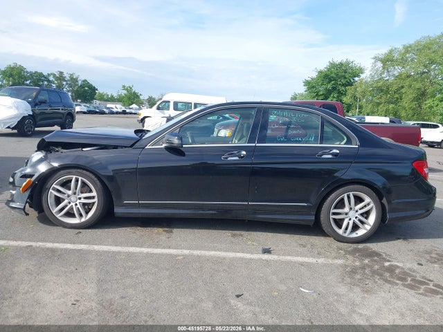 Aukcja sprzedaży 2013 Mercedes-benz C 300 Luxury 4matic/sport 4matic, vin: WDDGF8ABXDR289715, numer aukcji: 45195728