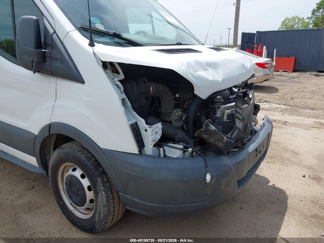 Продаж на аукціоні авто 2015 Ford Transit-150, vin: 1FTNE1ZG0FKA93564, номер лоту: 45195735