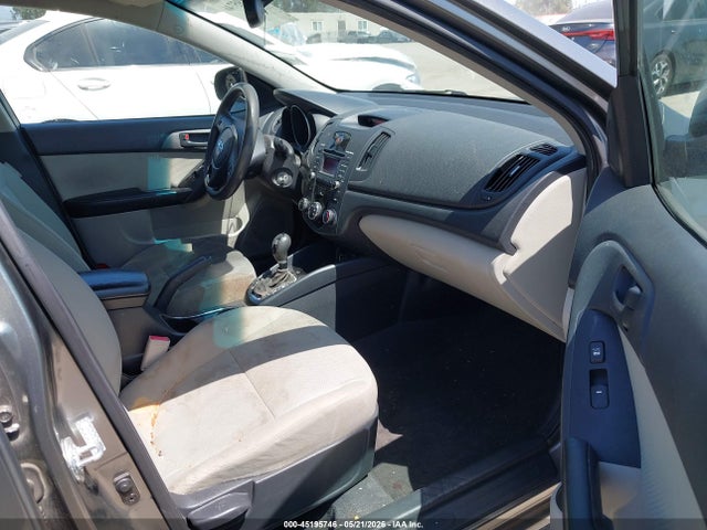 45195746 :رقم المزاد ، KNAFU4A24B5460920 vin ، 2011 Kia Forte Ex مزاد بيع