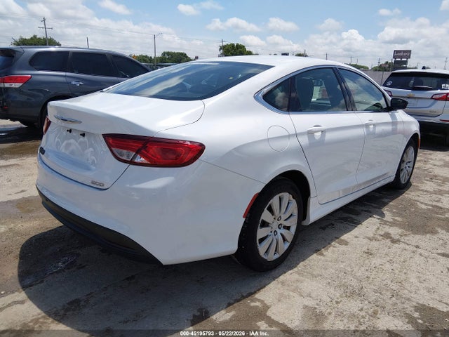 Aukcja sprzedaży 2015 Chrysler 200 Lx, vin: 1C3CCCFB7FN706820, numer aukcji: 45195793