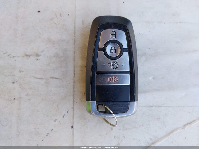 3FA6P0LUXHR183039 Ford Fusion Hybrid Se