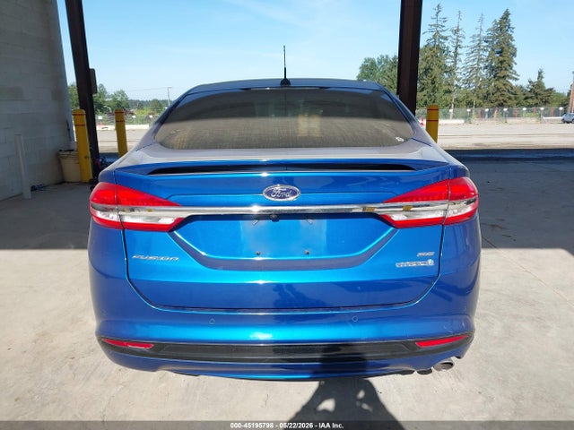 3FA6P0LUXHR183039 Ford Fusion Hybrid Se