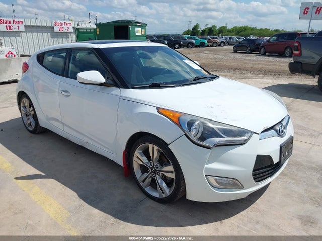 2017 KMHTC6ADXHU312366 main image