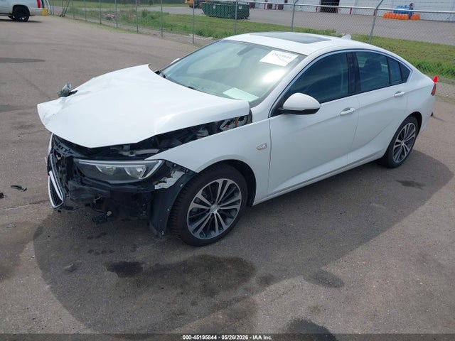 45195844 :رقم المزاد ، W04GM6SX4J1118123 vin ، 2018 Buick Regal Sportback Preferred Ii مزاد بيع